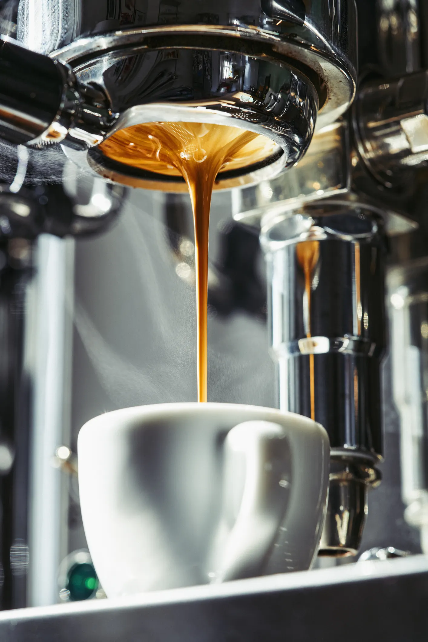 Espresso saliendo del portafilter